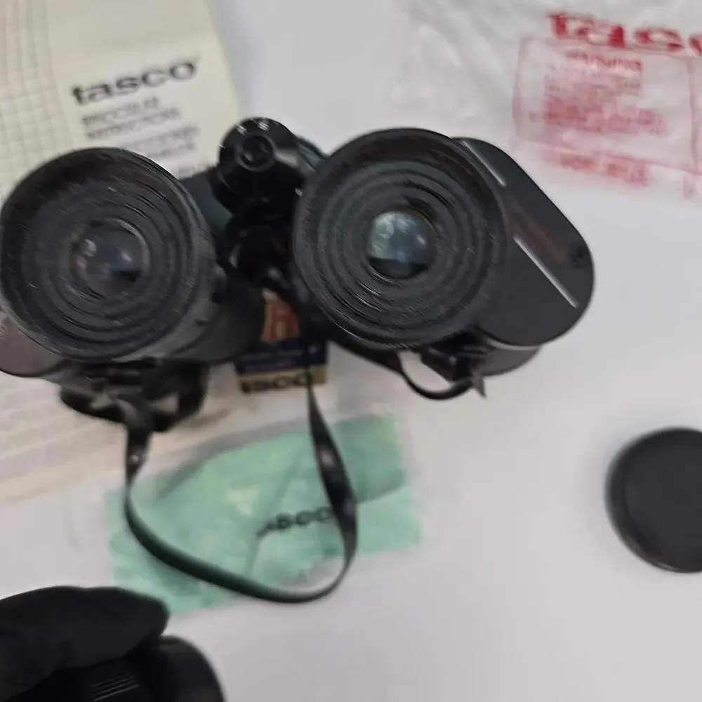 Tasco To The NFL 7 X 35mm Zip Focus 4000 Binoculars